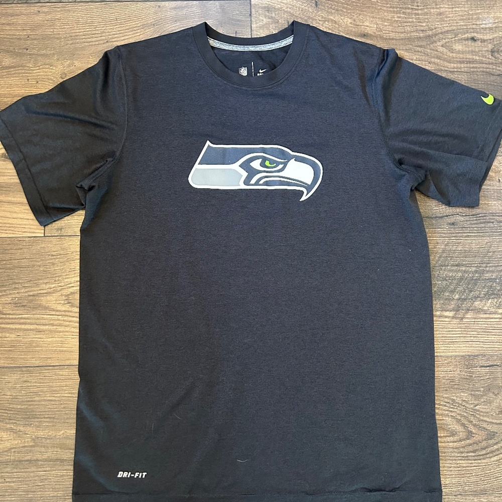 Nike Dri Fit Men's Seattle Seahawks Navy Short Sleeve Shirt NFL Football T-Shirt